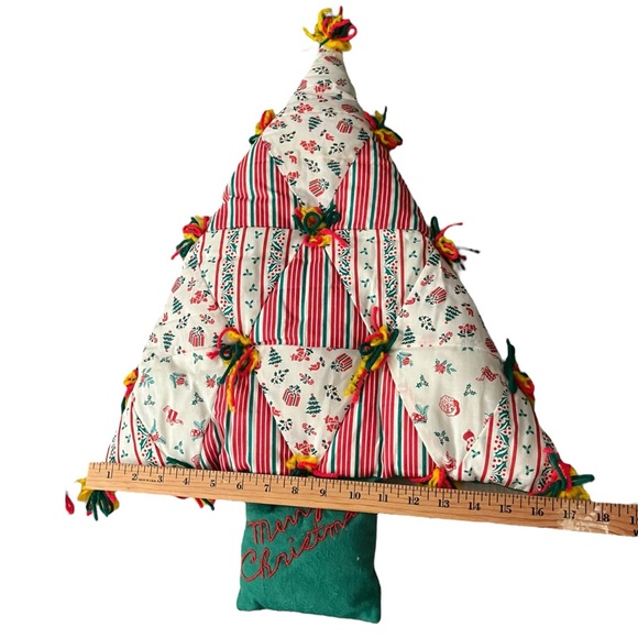 2 Quilted Patchwork Christmas Trees 22” Wall Hangings Pillows Vintage Kitsch - Picture 11 of 13
